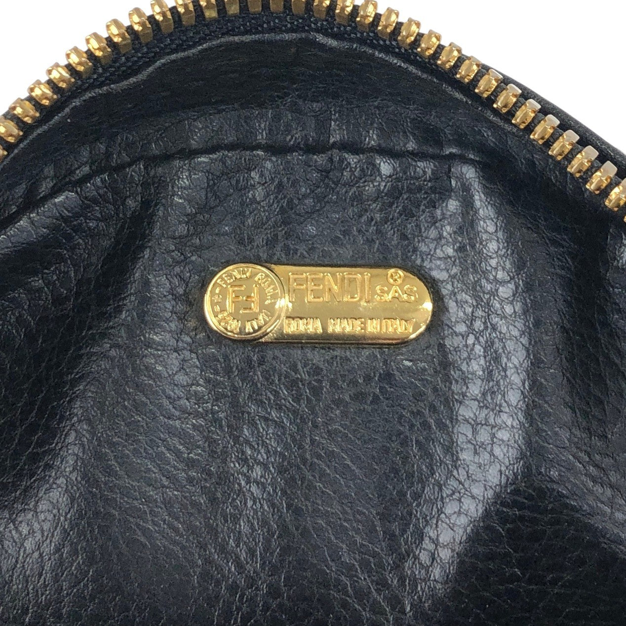 FENDI Logo Embossed Chain Shoulder bag Black Vintage d26mnc
