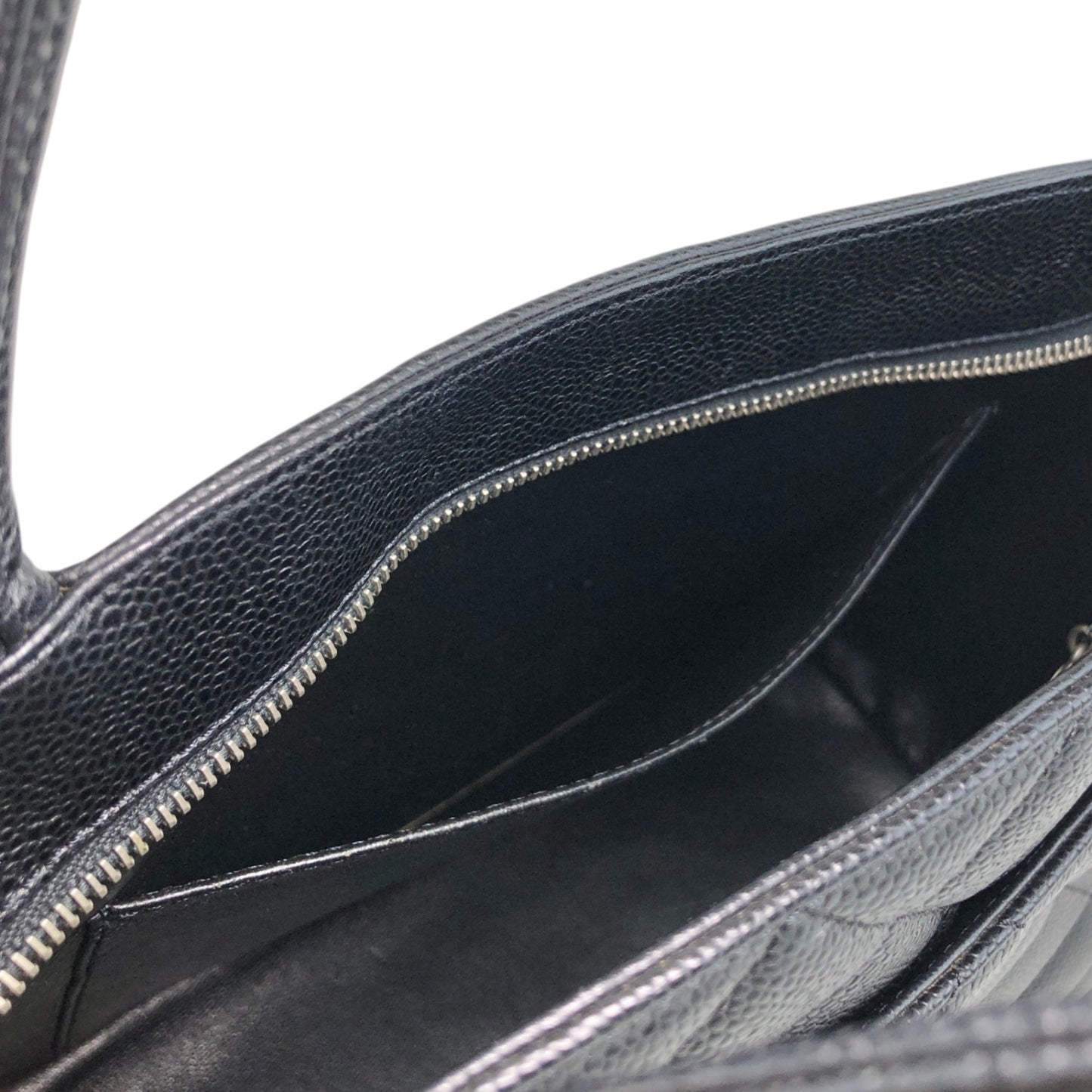 CHANEL Coco Mark Caviar Leather Handbag Black Vintage c6sifv