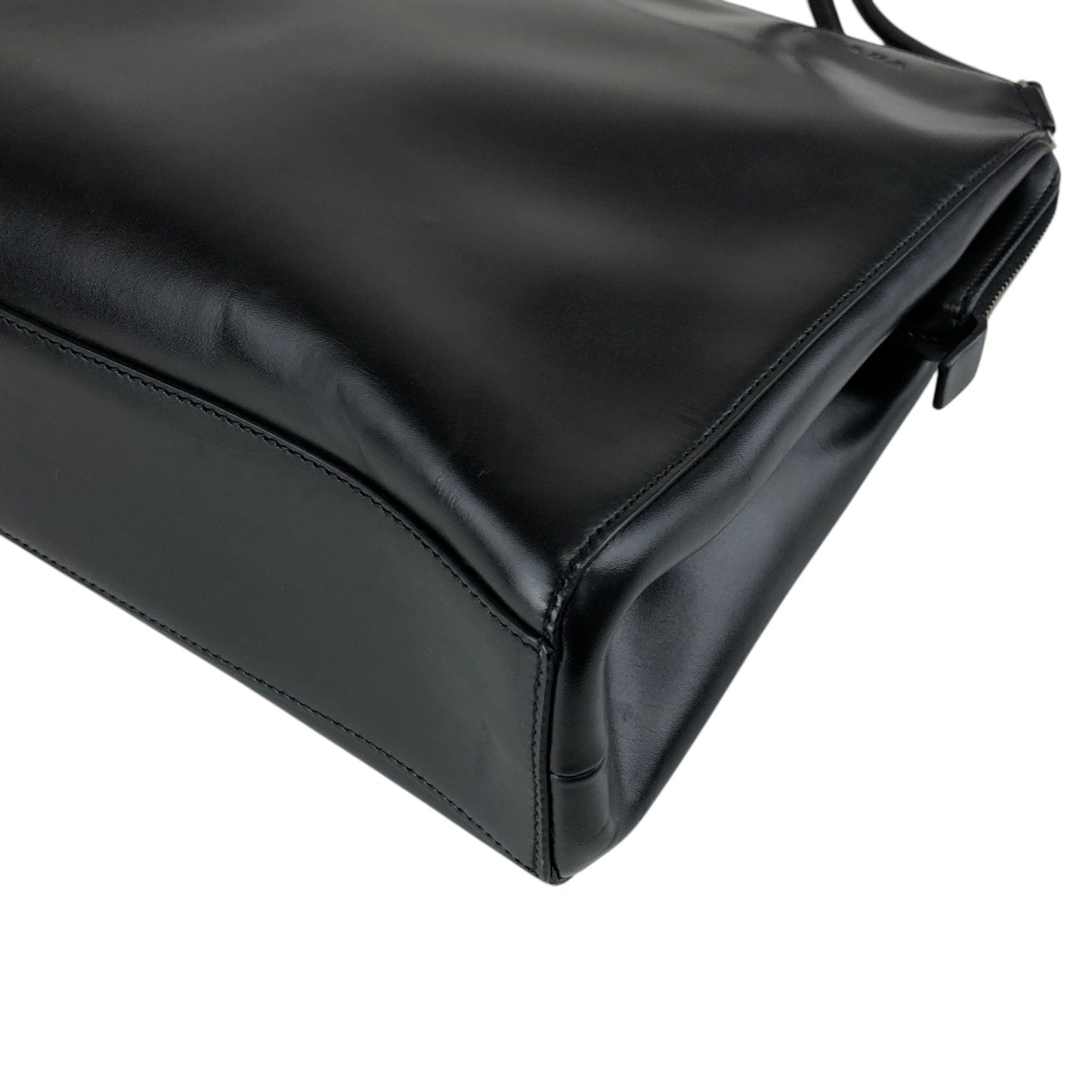 PRADA Logo Embossed Shoulder bag Black T4Q8CGH Vintage duepcf