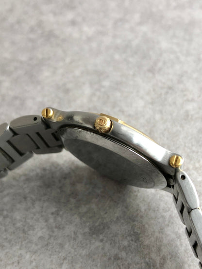 GUCCI Logo Quartz Watch Silver×Gold 9000M Vintage 3jsnej