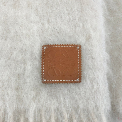 LOEWE Anagram Scarf White Vintage pp8xvk