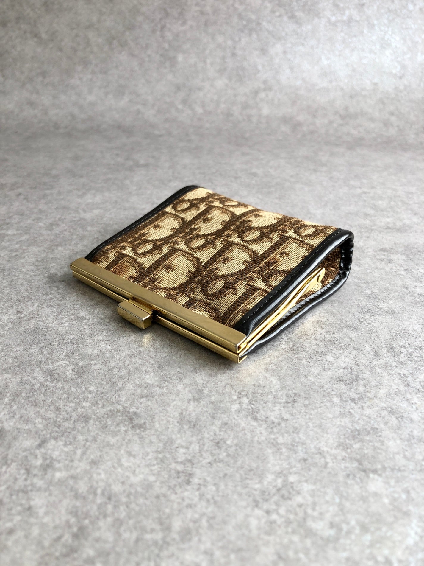 Christian Dior Trotter Metal Clasp Coin Purse Brown Vintage mtshiw