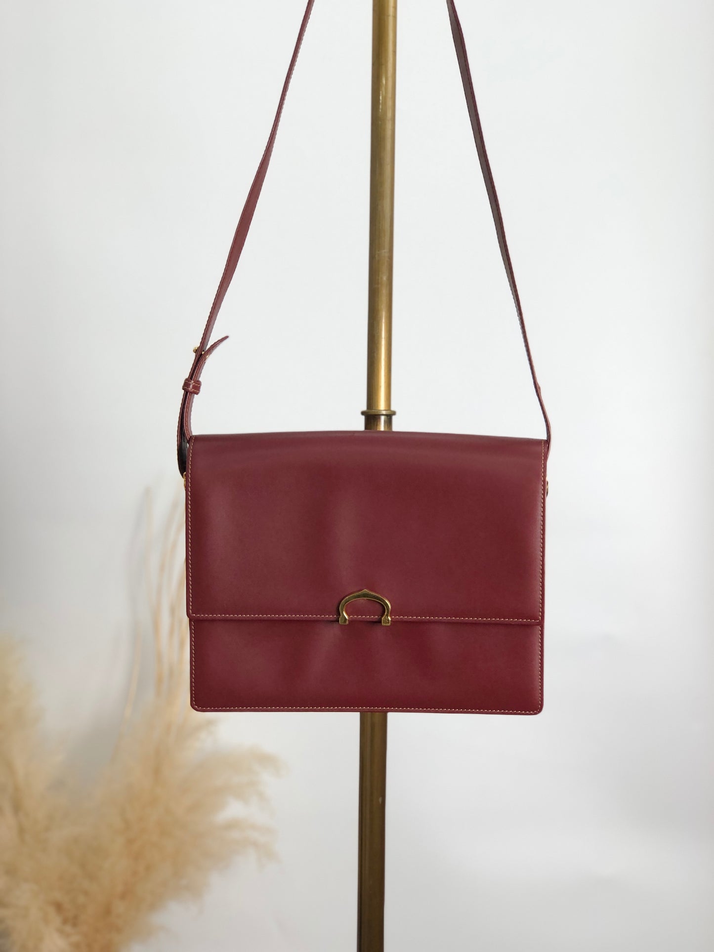 Cartier Shoulder bag Bordeaux Vintage r8tpmr