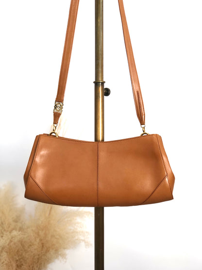 LOEWE Anagram Motif Shoulder bag Camel Vintage hkfnkp