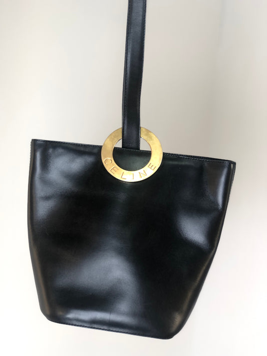 CELINE Circle Logo Leather Shoulder bag Black Vintage ysacmv