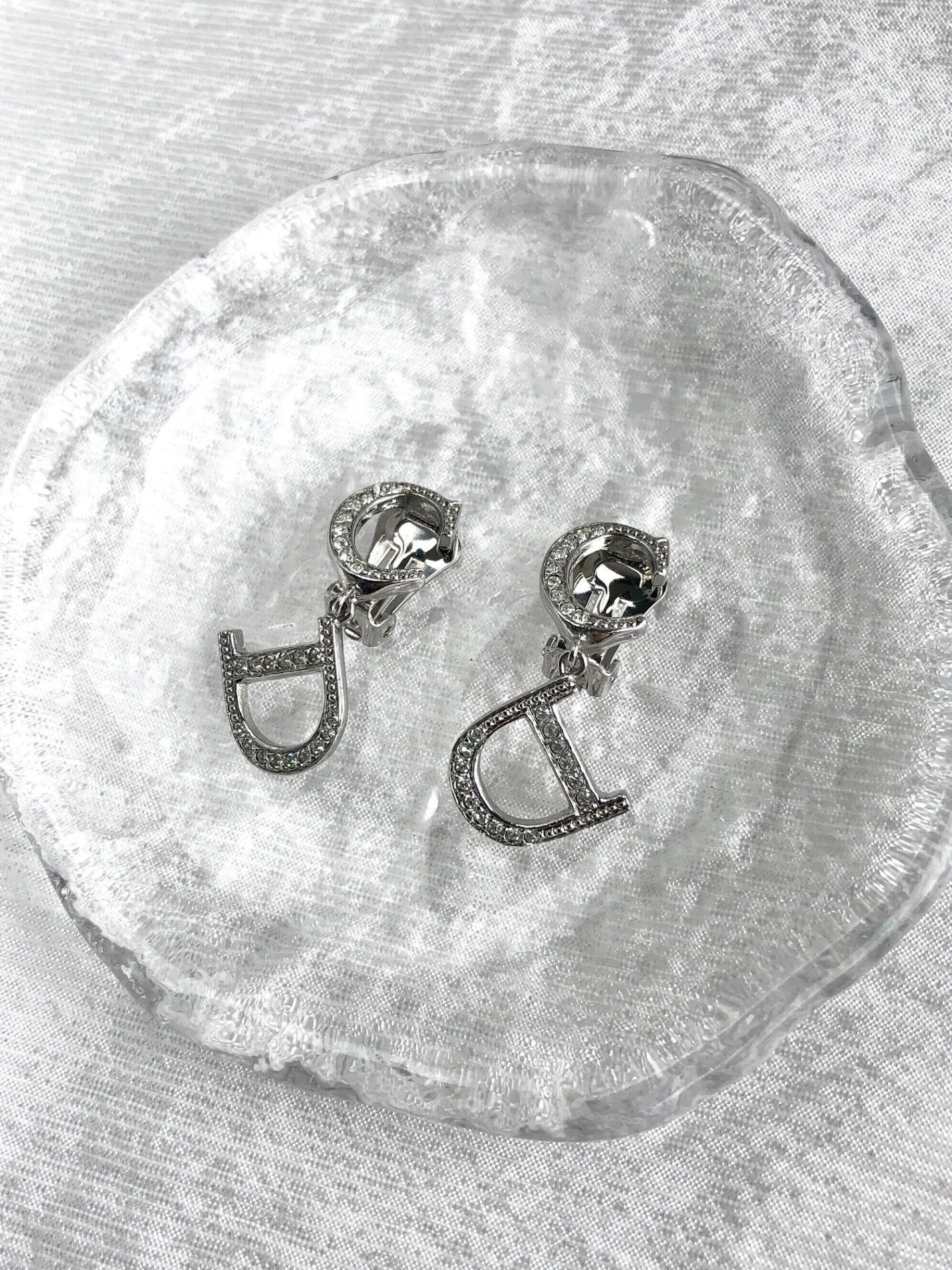 Christian Dior CD Logo Rhinestone Earrings Silver Vintage ztahea