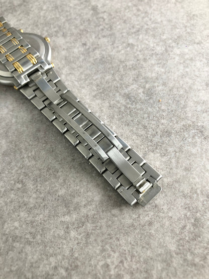 GUCCI Logo Quartz Watch Silver×Gold 9000G Vintage gmtubj