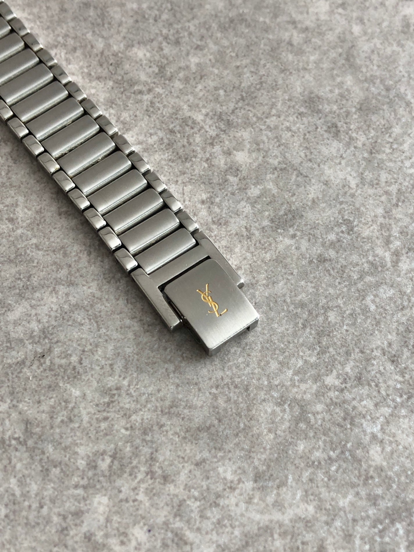 Yves Saint Laurent YSL Logo Quartz Watch Silver×Gold 5421-H04732Y Vintage ipgkvu