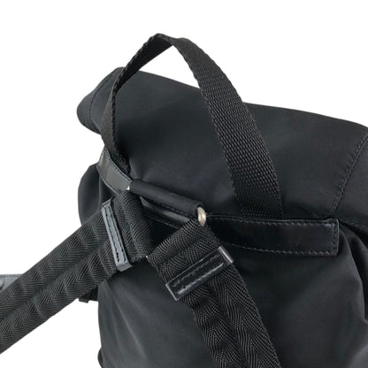 PRADA 三角形標誌雙口袋背包黑色復古 482mjk