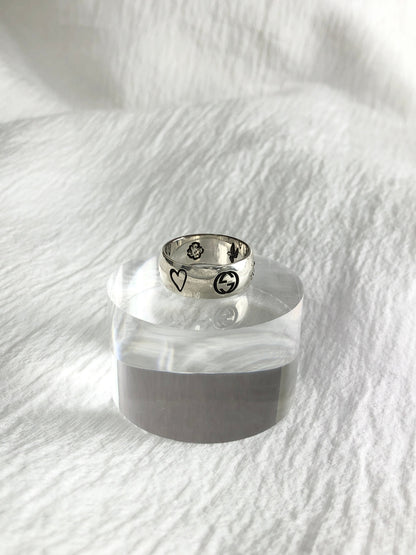 GUCCI Silver Blind For Love Ring Vintage bv4c3r