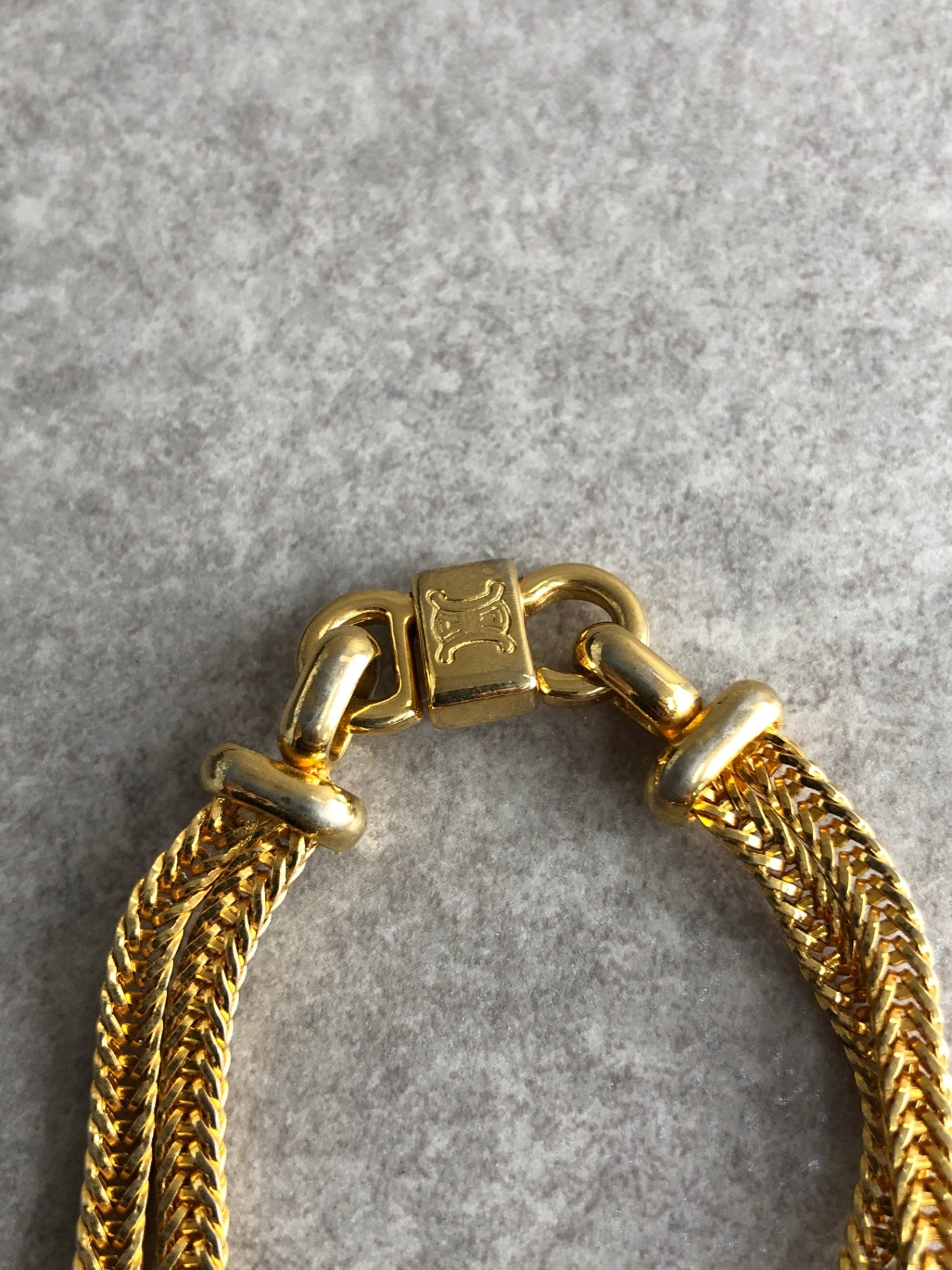 CELINE Blason Bracelet Gold Vintage hx6tjb