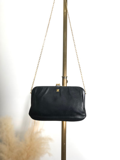 CELINE Triomphe Metal Clasp Chain Shoulder bag Black Vintage nc5c3h