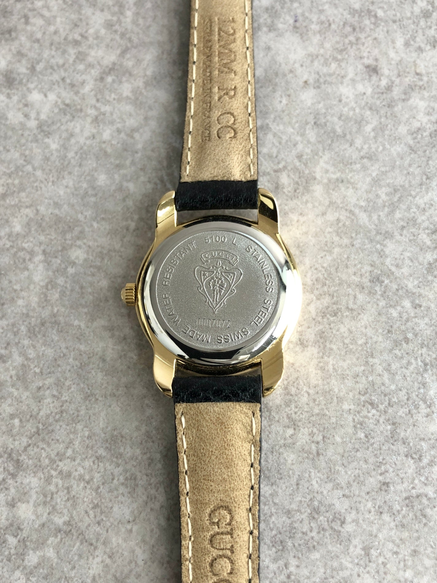 GUCCI Logo Quartz Watch Black×Gold Vintage zt6np6