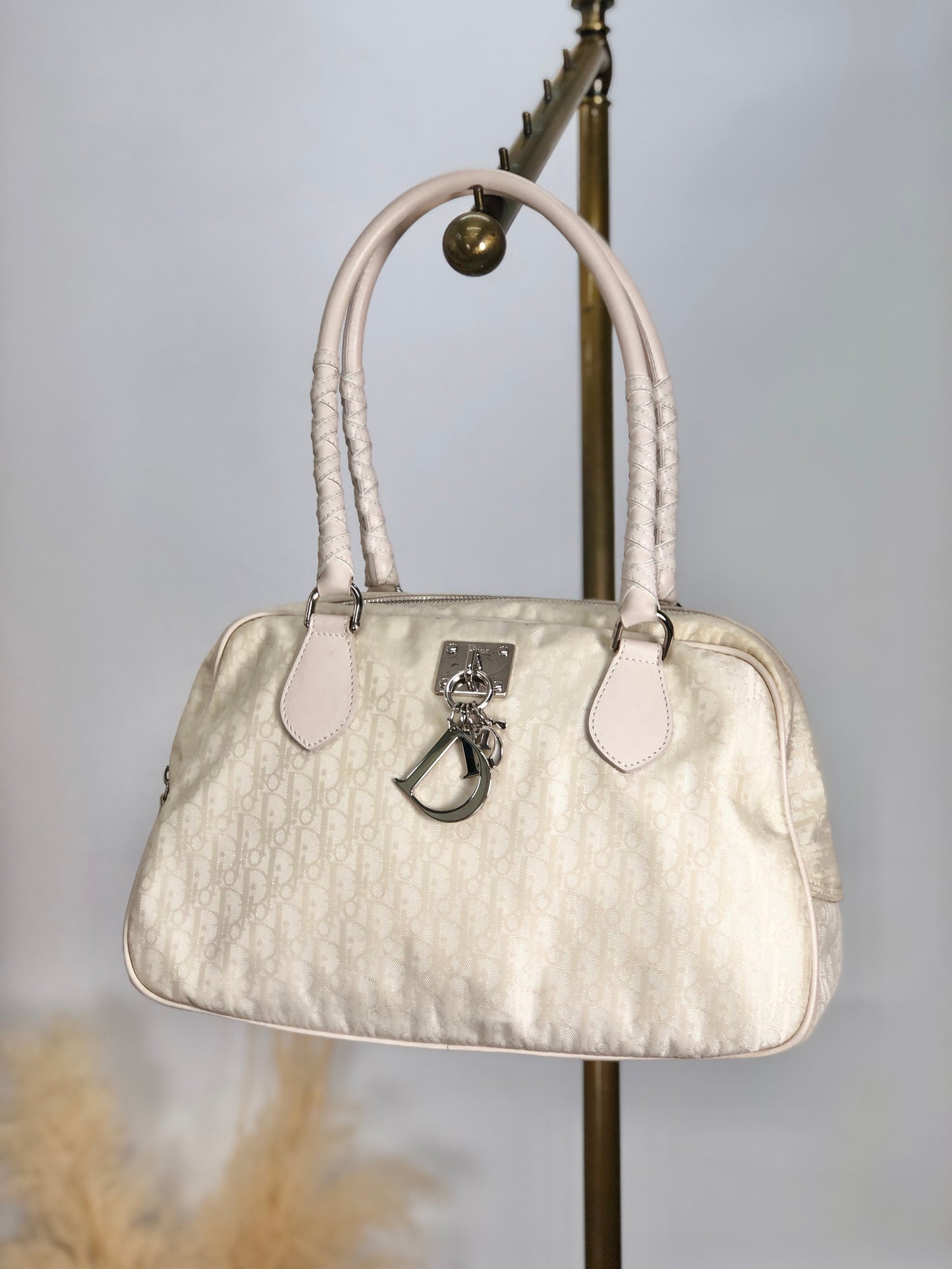 Christian Dior Trotter Logo Charm Handbag Beige Vintage 3t7wy7