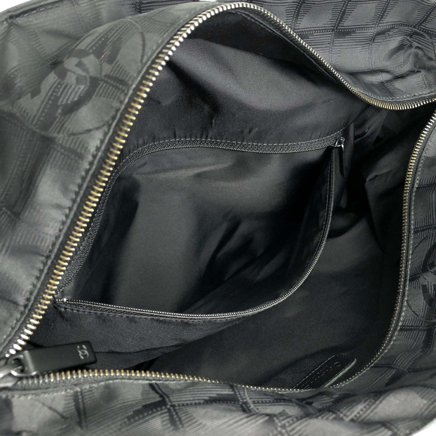 CHANEL New Travel Line Totebag Black Vintage udc3tm