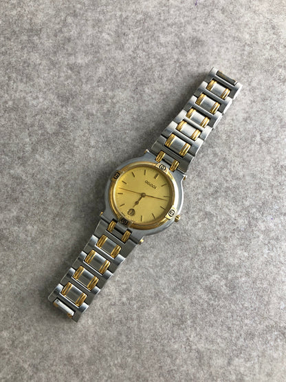 GUCCI Logo Quartz Watch Silver×Gold 9000G Vintage gmtubj
