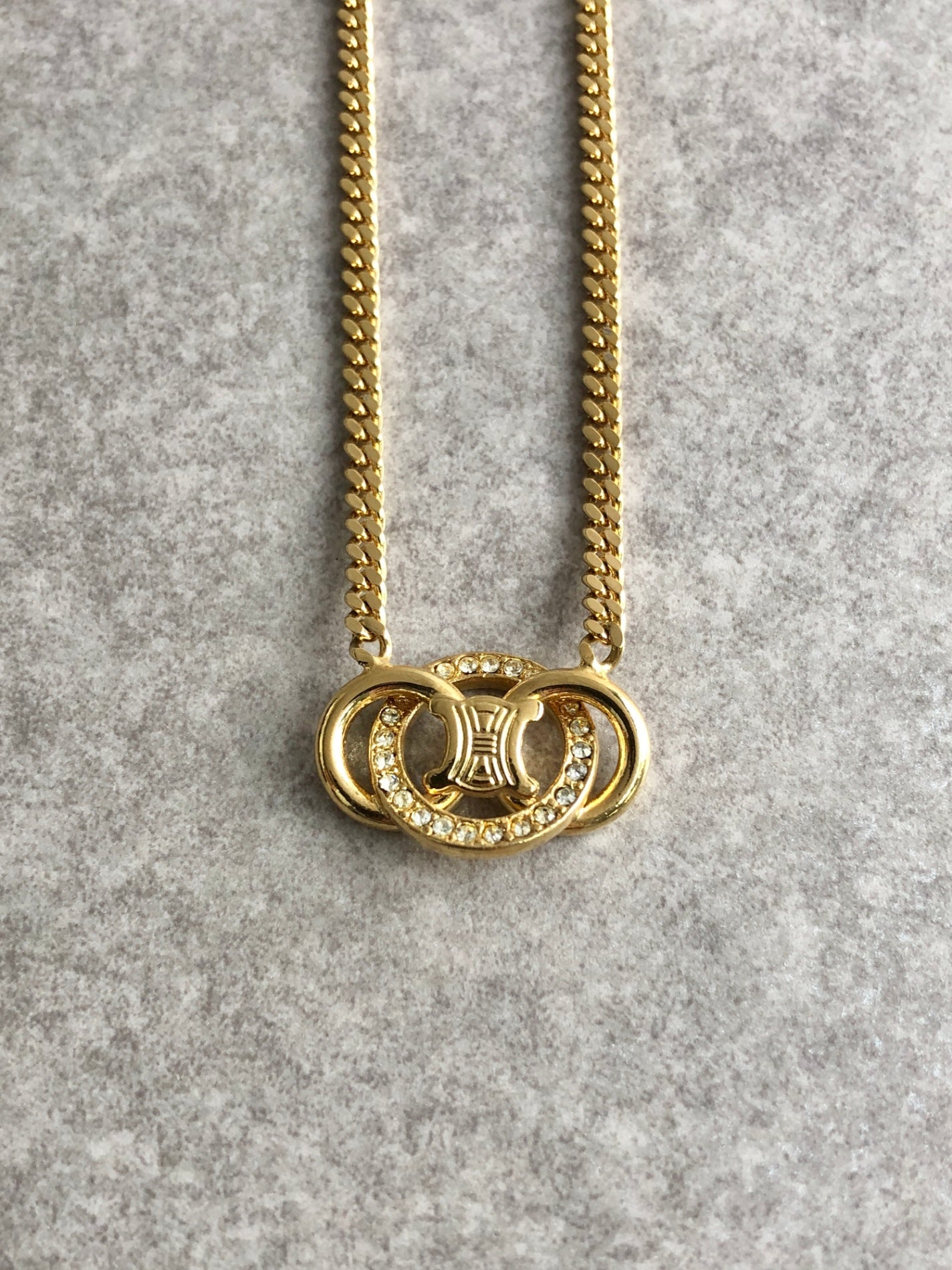 CELINE Blason Rhinestone Necklace Gold Vintage jghz4v