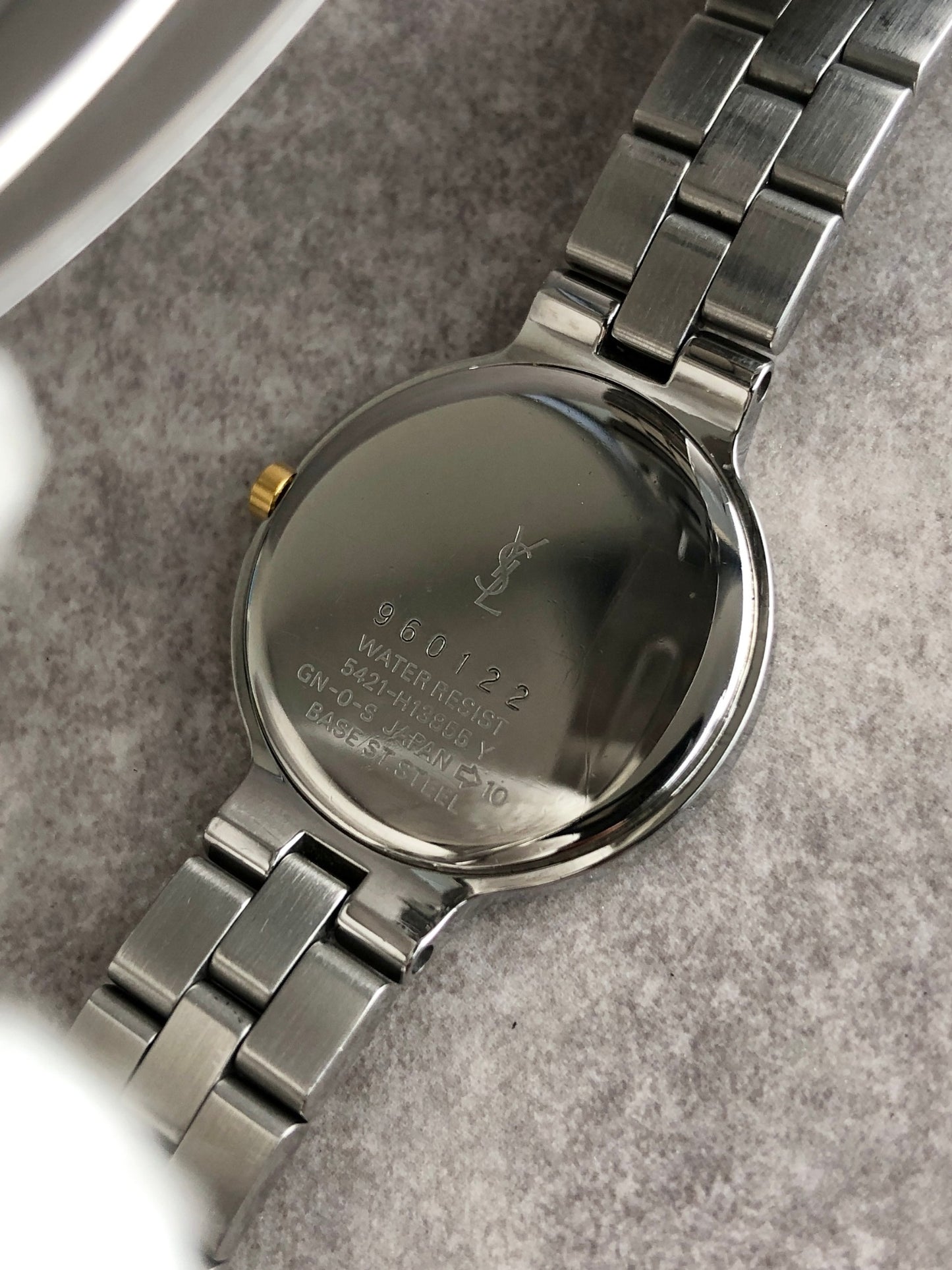 Yves Saint Laurent YSL Logo Quartz Watch Silver×Blue 5421-H13855 Vintage uchgez