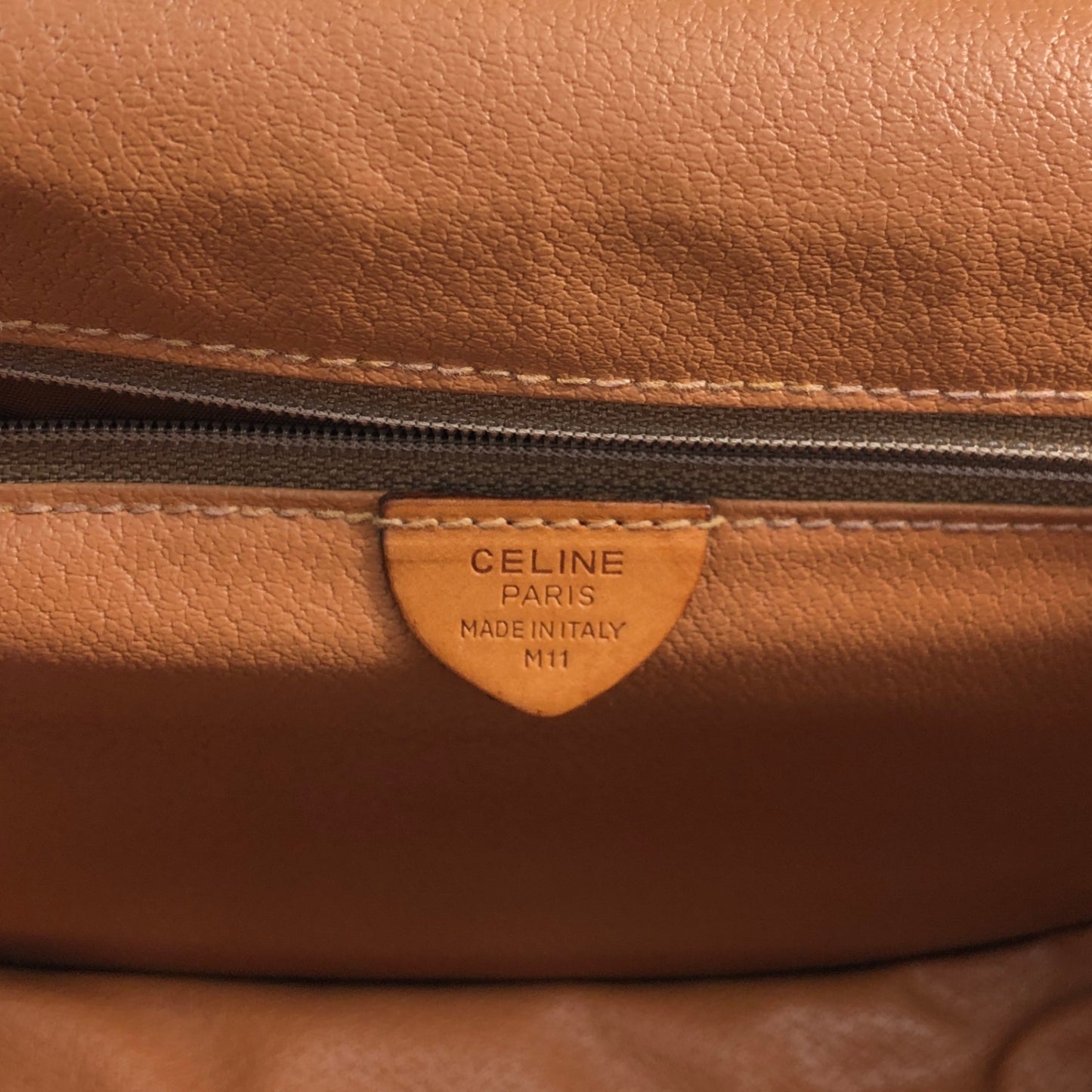 CELINE Macadam Blason Flap Shoulder bag Brown Vintage 2etvvm