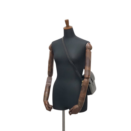 Yves Saint Laurent YSL Logo Shoulder bag Black Vintage 2c23th