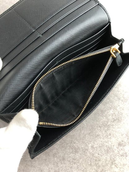 PRADA Triangle Logo Folded Wallet Black Vintage mia8ai
