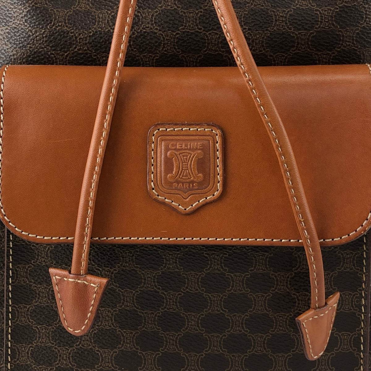 CELINE Macadam Blason Front Pocket Drawstring Shoulder bag Brown Vintage yt4p8e