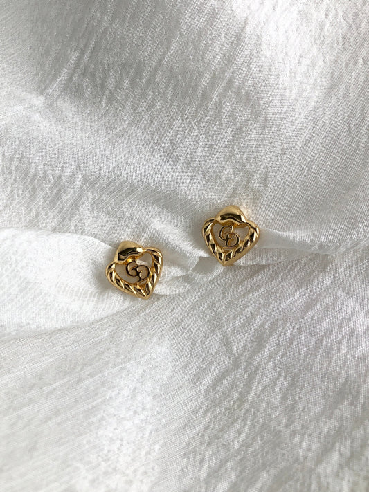 Christian Dior CD 標誌心型耳環金色復古 e88g44