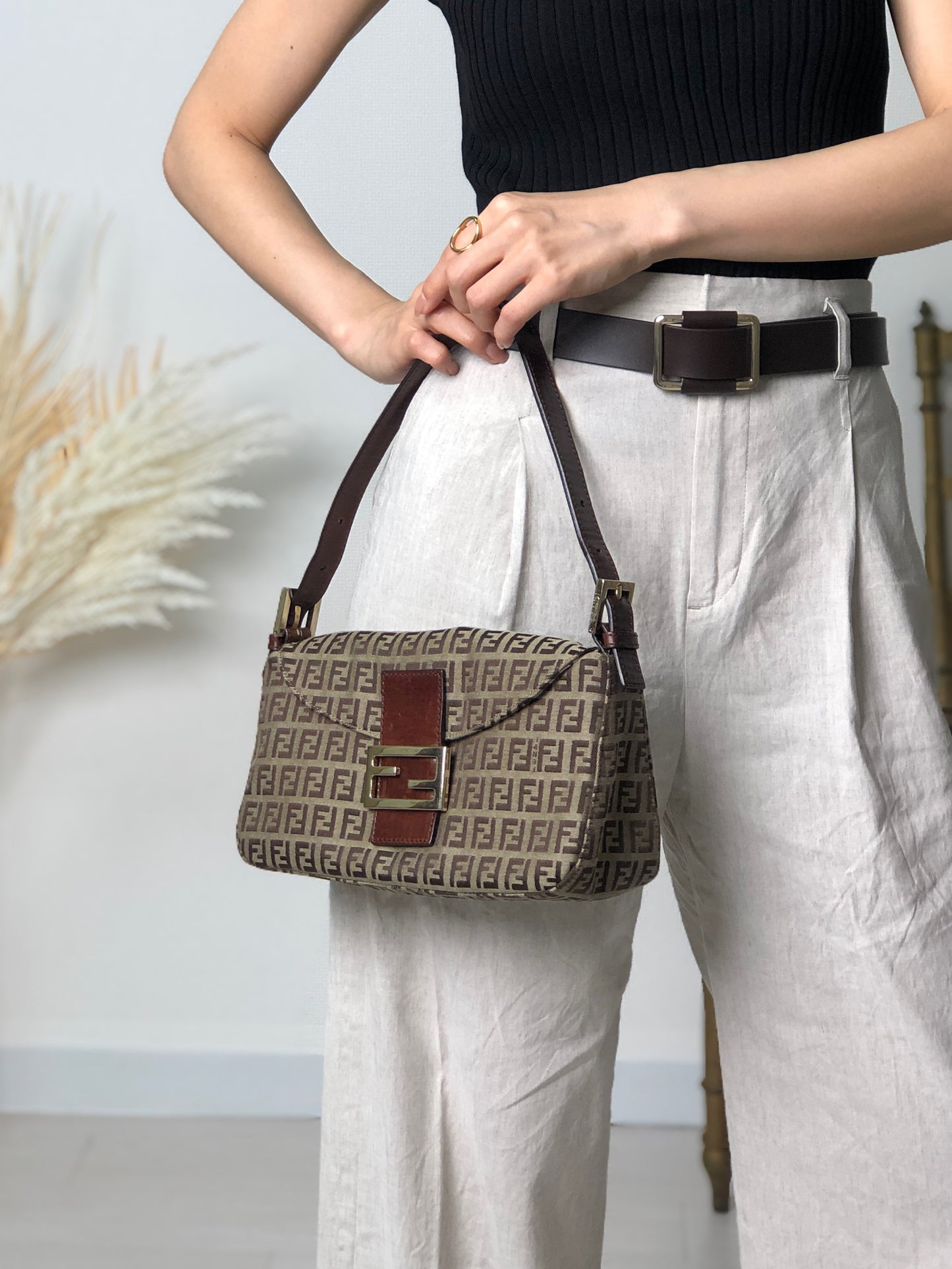 FENDI Zucchino Handbag Hobobag Brown Vintage 55k5nz