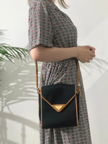 Yves Saint Laurent YSL Logo Nylon Leather Crossbody Shoulder bag Black Vintage n3ryut