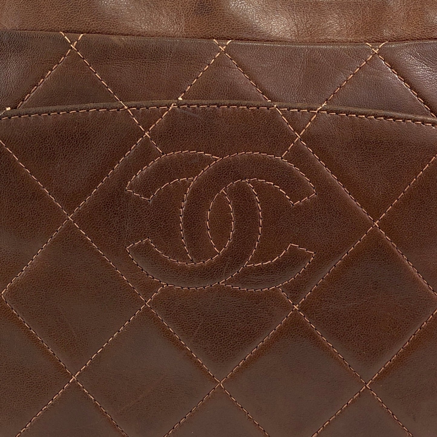 CHANEL Matelasse Coco Mark Shoulder bag Brown Vintage 4u7hig