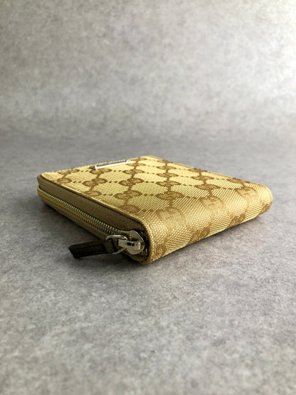 GUCCI GG Canvas Folded Wallet Gold Vintage 3fmuab