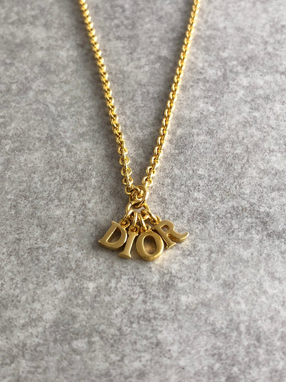 Christian Dior Charm Logo Necklace Gold Vintage 5imhkr