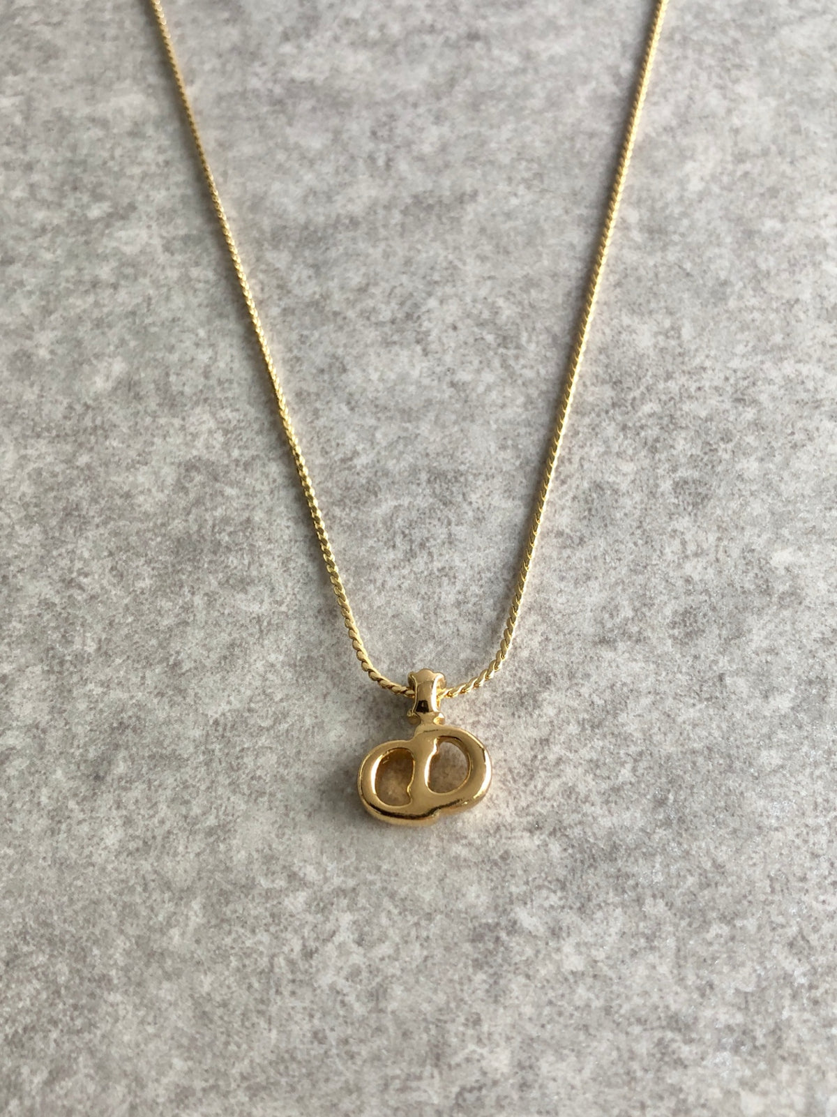 Christian Dior CD Logo Necklace Gold Vintage ie4bje