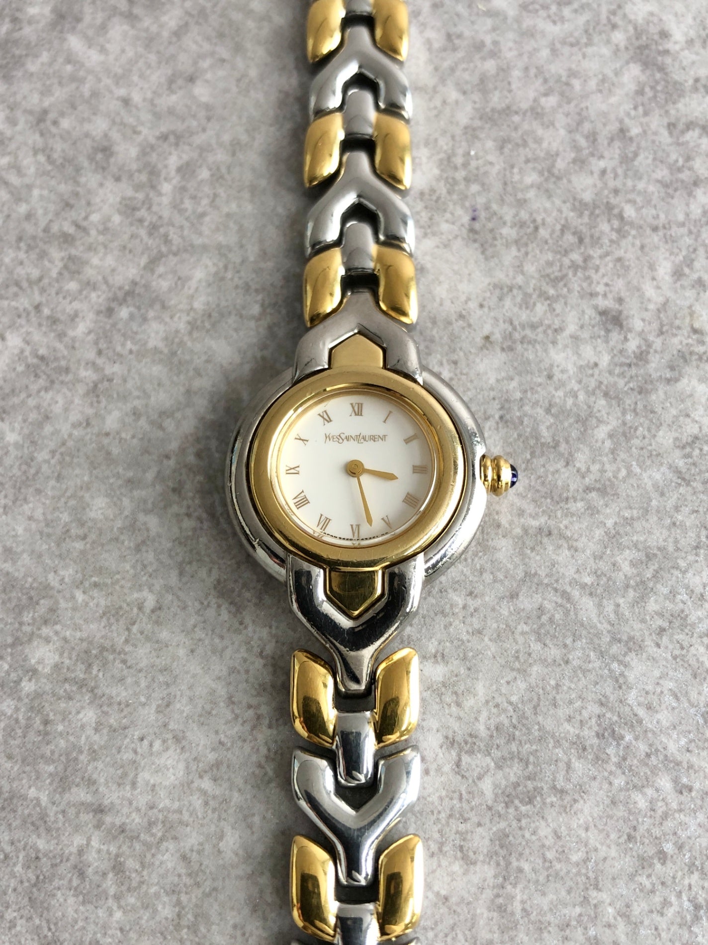 Yves Saint Laurent Logo Quartz Watch Silver×Gold 5420-F45278 Vintage 46jnbp