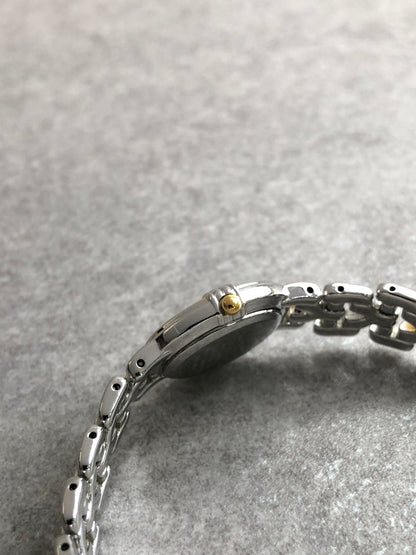 Yves Saint Laurent YSL Logo Watch Gold×Silver 5430-F43089 Vintage vvmgf8