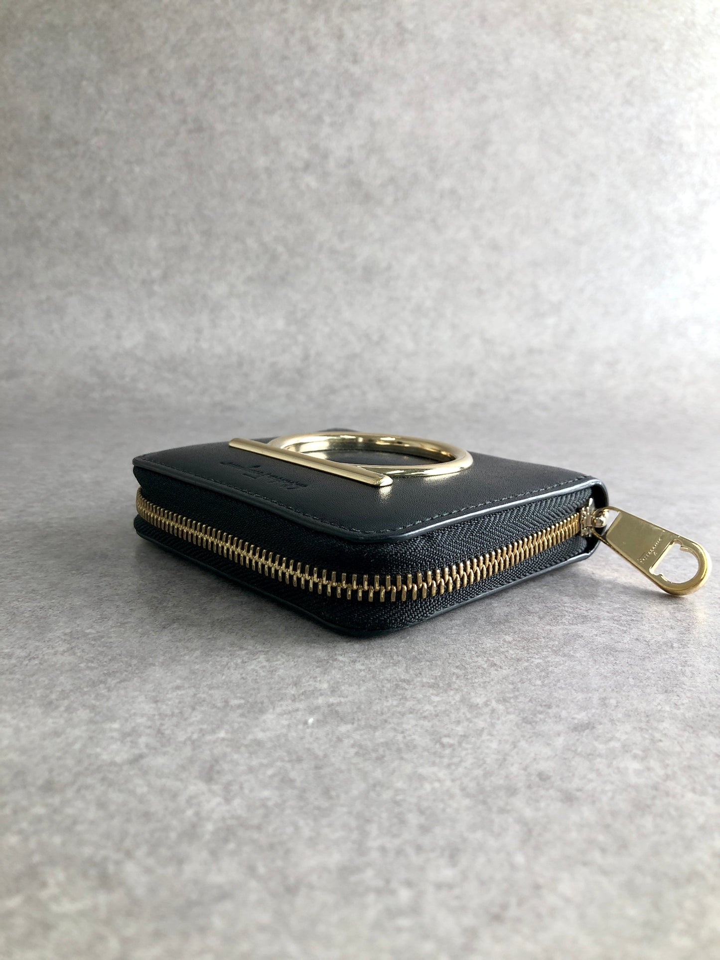 Salvatore Ferragamo Gancini Folded Wallet Black Vintage f27ab4