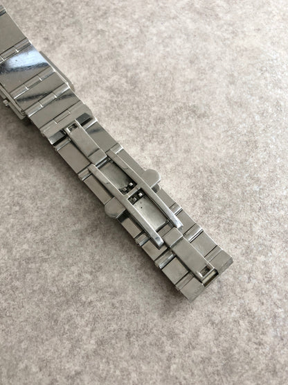 GUCCI Logo Quartz Watch Silver 600J Vintage fubfba