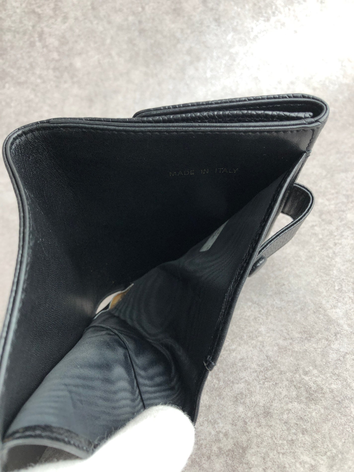 CHANEL Coco Mark Folded Wallet Black Vintage srpd6j