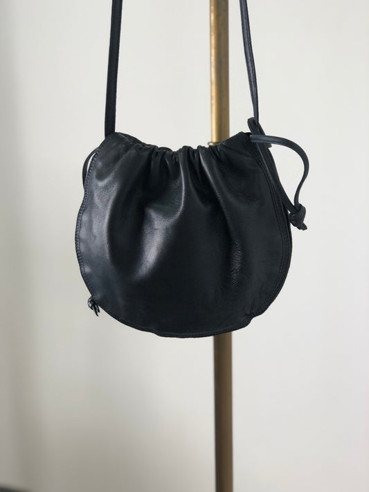 LOEWE Anagram Leather Drawstring Shoulder bag Navy Vintage ddgyk5