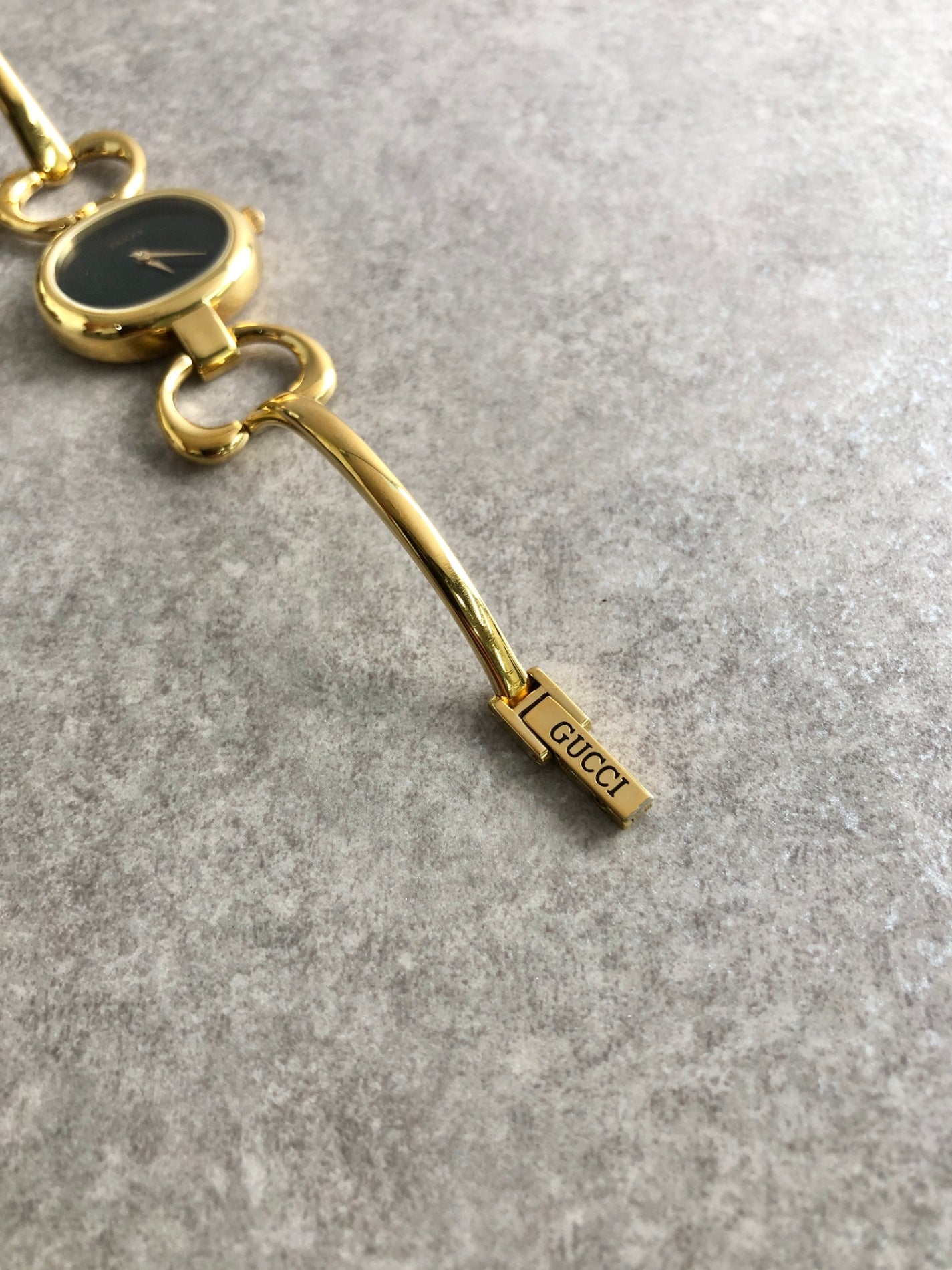 GUCCI Quartz Watch Gold 1600 Vintage 2iuhts