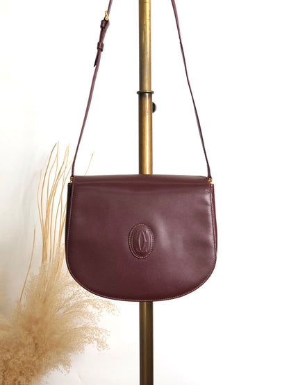 Cartier Logo Embossed Round Shoulder bag Bordeaux Vintage i6sky4