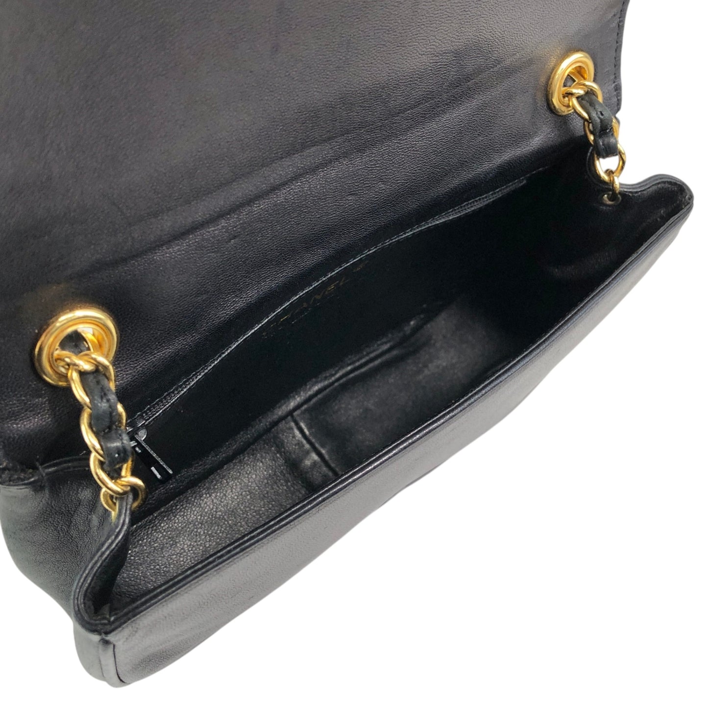 CHANEL Coco Mark Chain Shoulder bag Black Vintage jtk3dw
