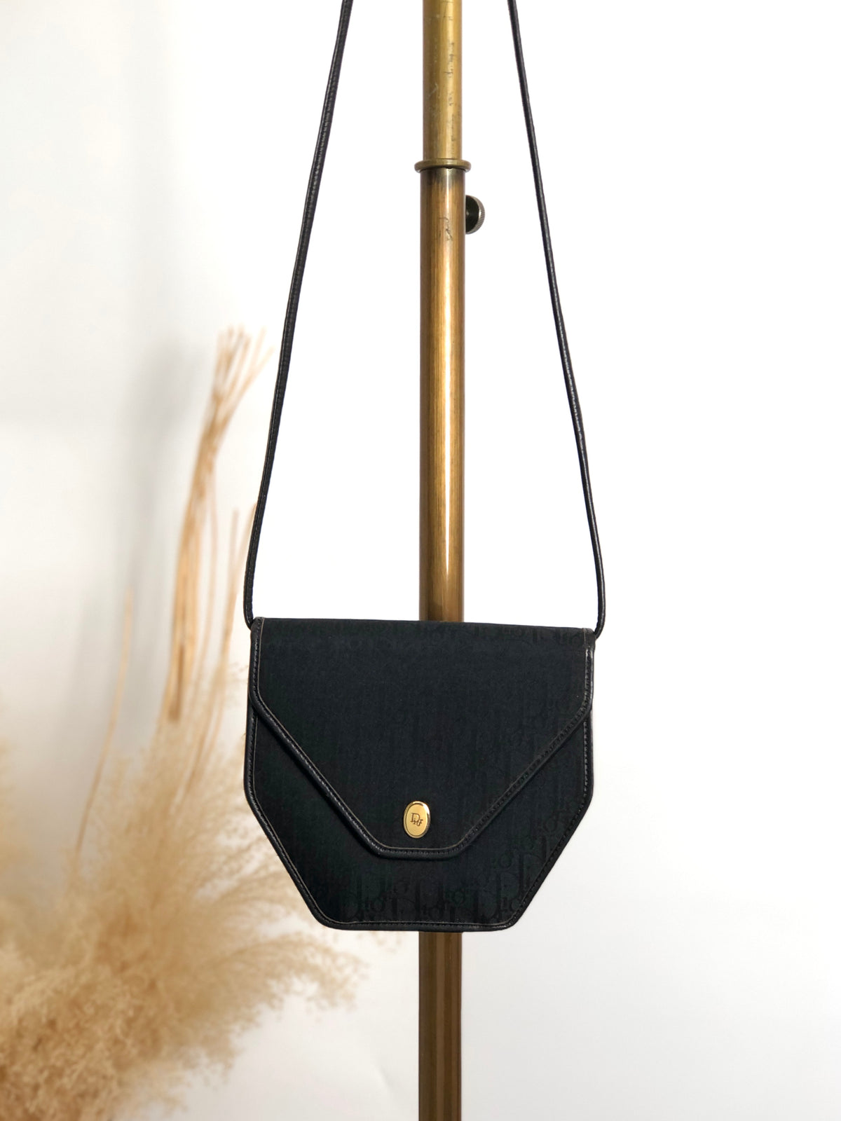 Christian Dior Trotter Logo Shoulder bag Black Vintage k5b8r3