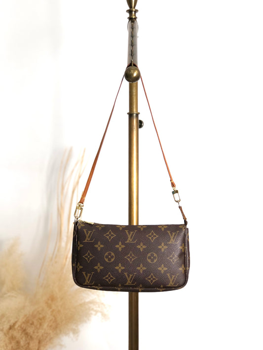 LOUIS VUITTON Monogram Shoulder bag Brown M51980 Vintage z7gkhx