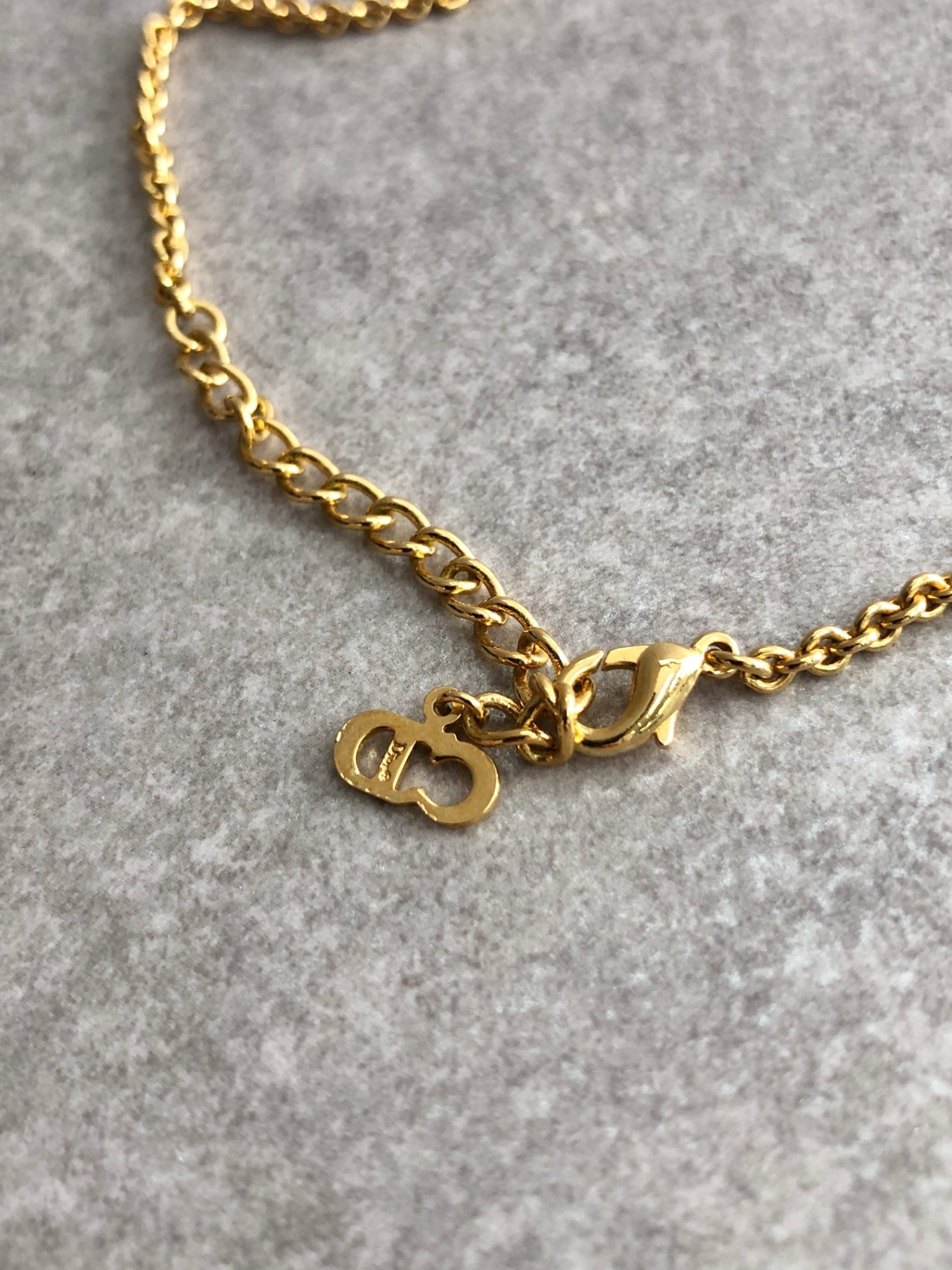 Christian Dior Logo Charm Necklace Gold Vintage 5bheey