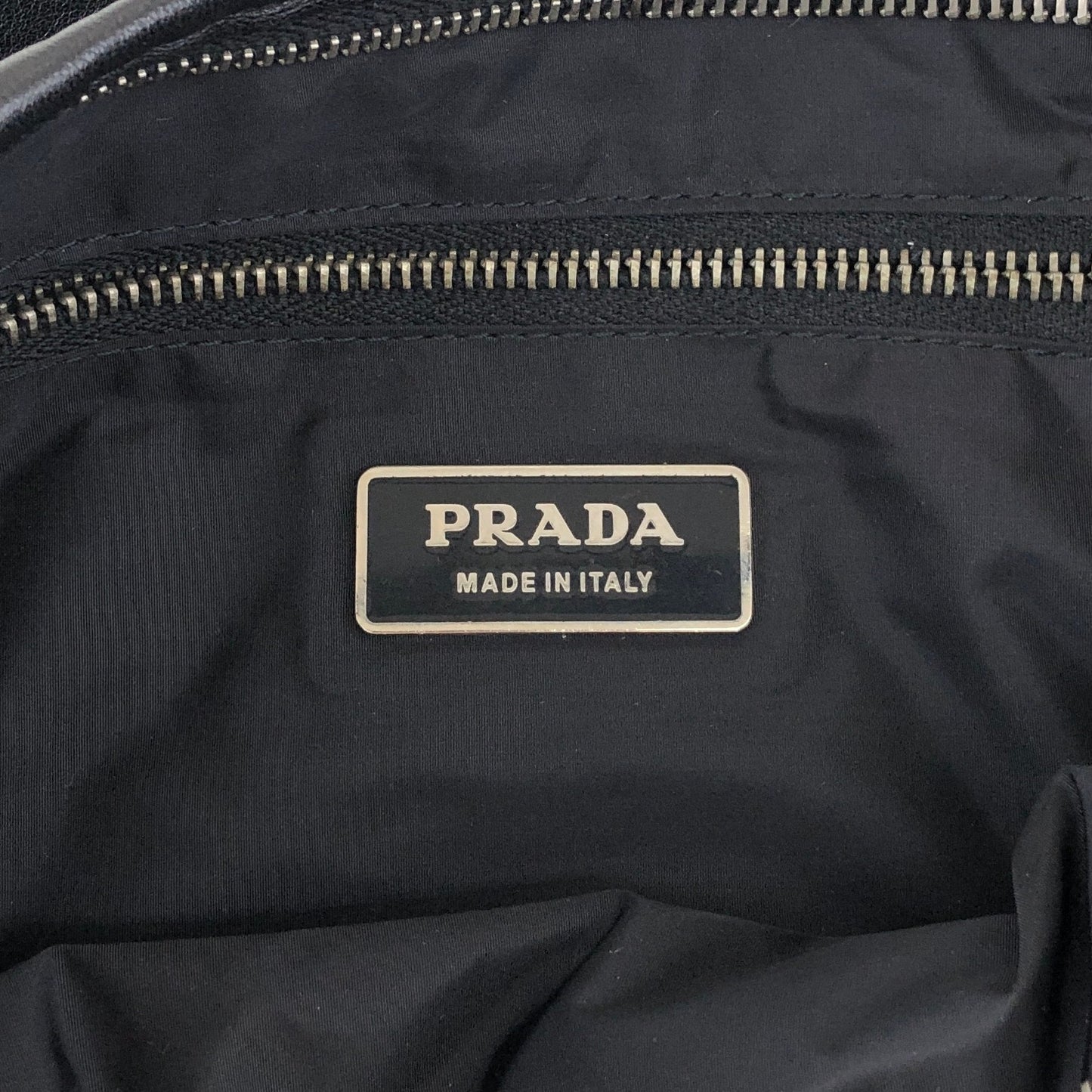 PRADA Tessuto Triangle Logo Shoulder bag Black Vintage 7hmnip