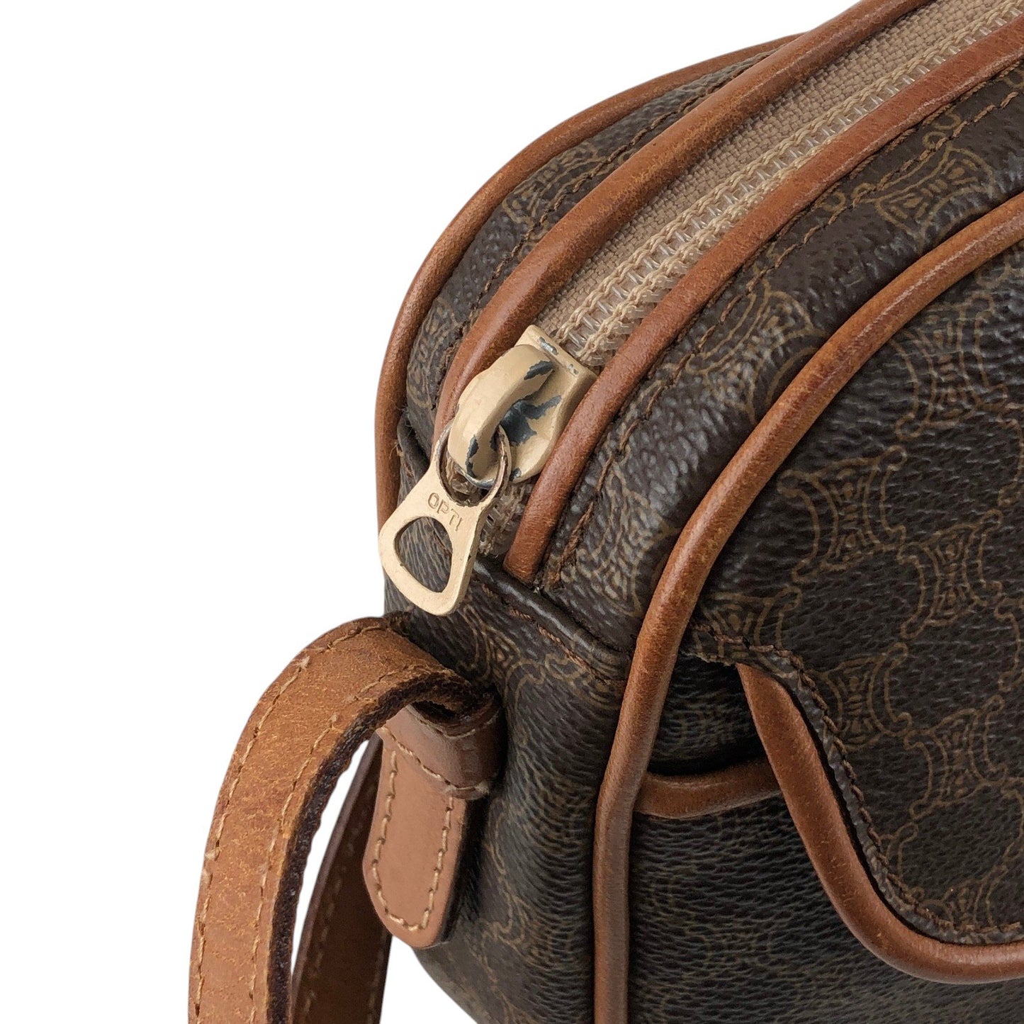 CELINE Macadam Front Buckle Shoulder bag Brown Vintage htiyru
