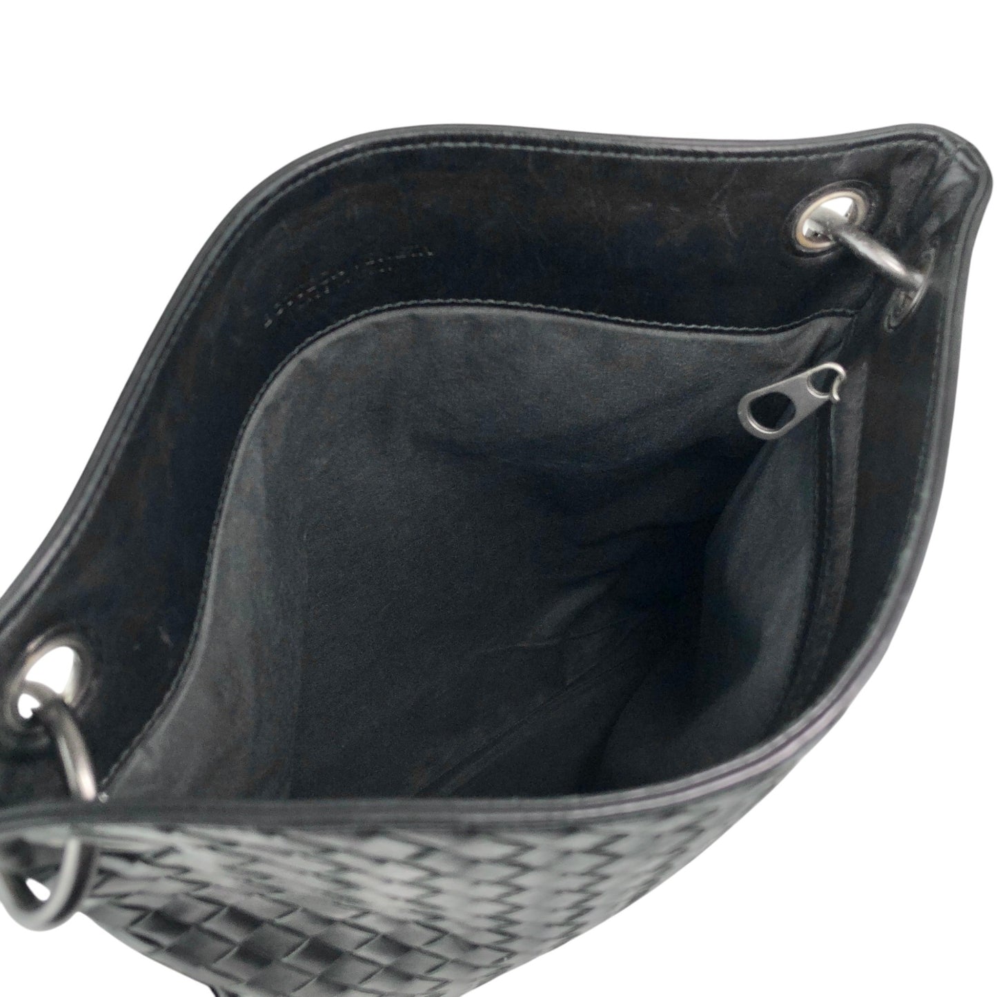 Bottega Veneta Intrecciato Shoulder bag Black Vintage zn3au7