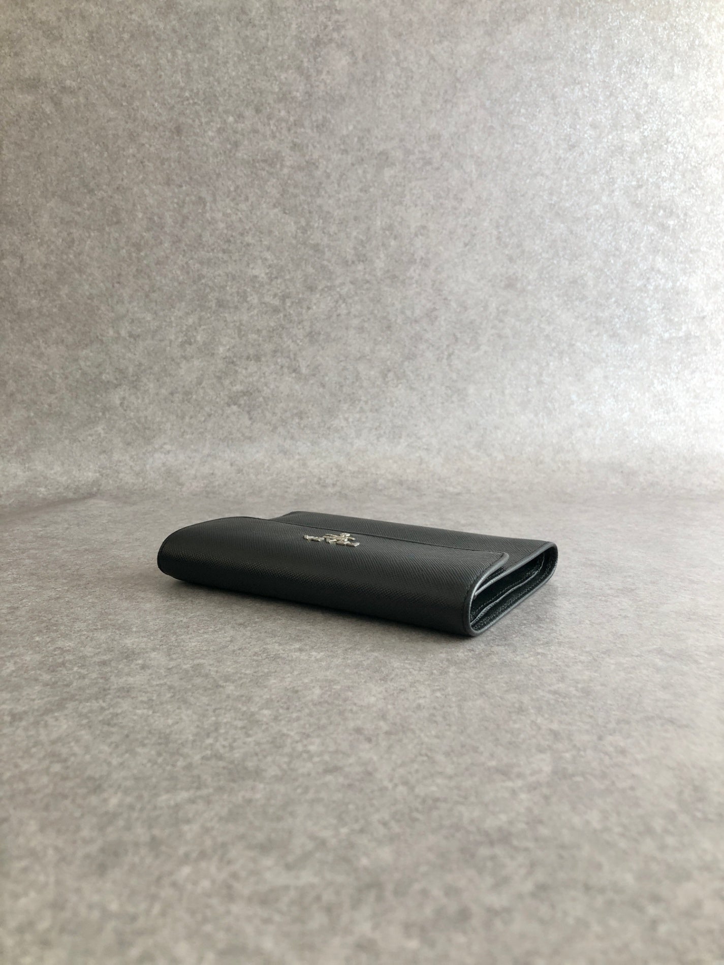 PRADA Logo  Folded Wallet Black Vintage gfnuwt
