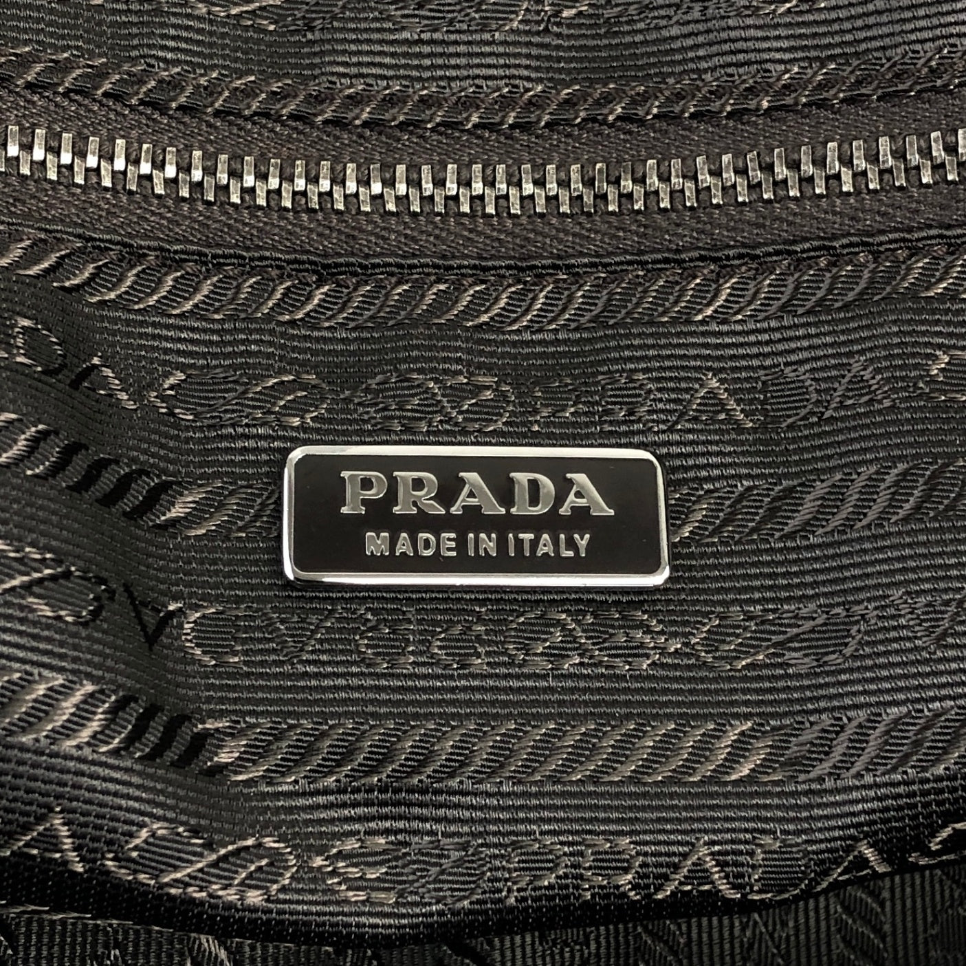 PRADA Tessuto Triangle Logo Padlock Khaki Vintage nxydgr